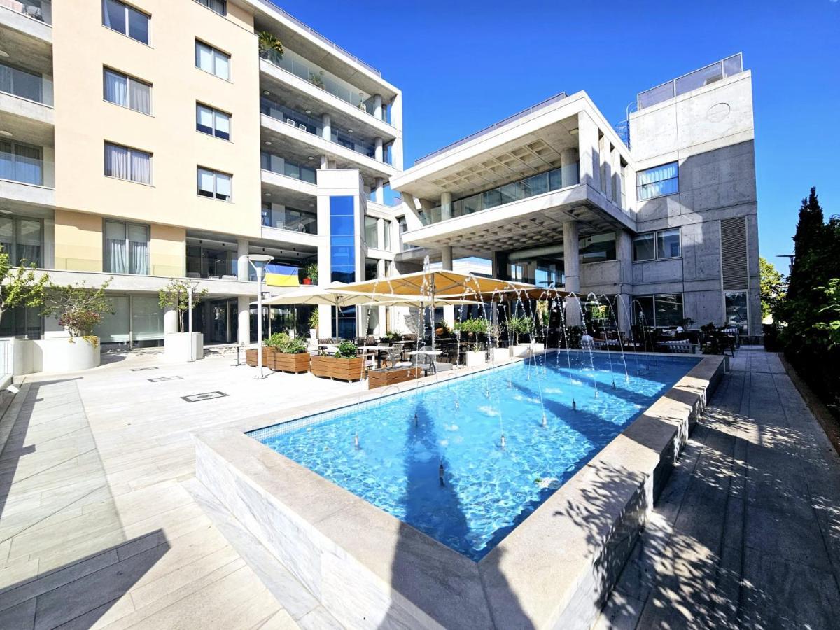 Elysia Park Apartments Paphos Ngoại thất bức ảnh
