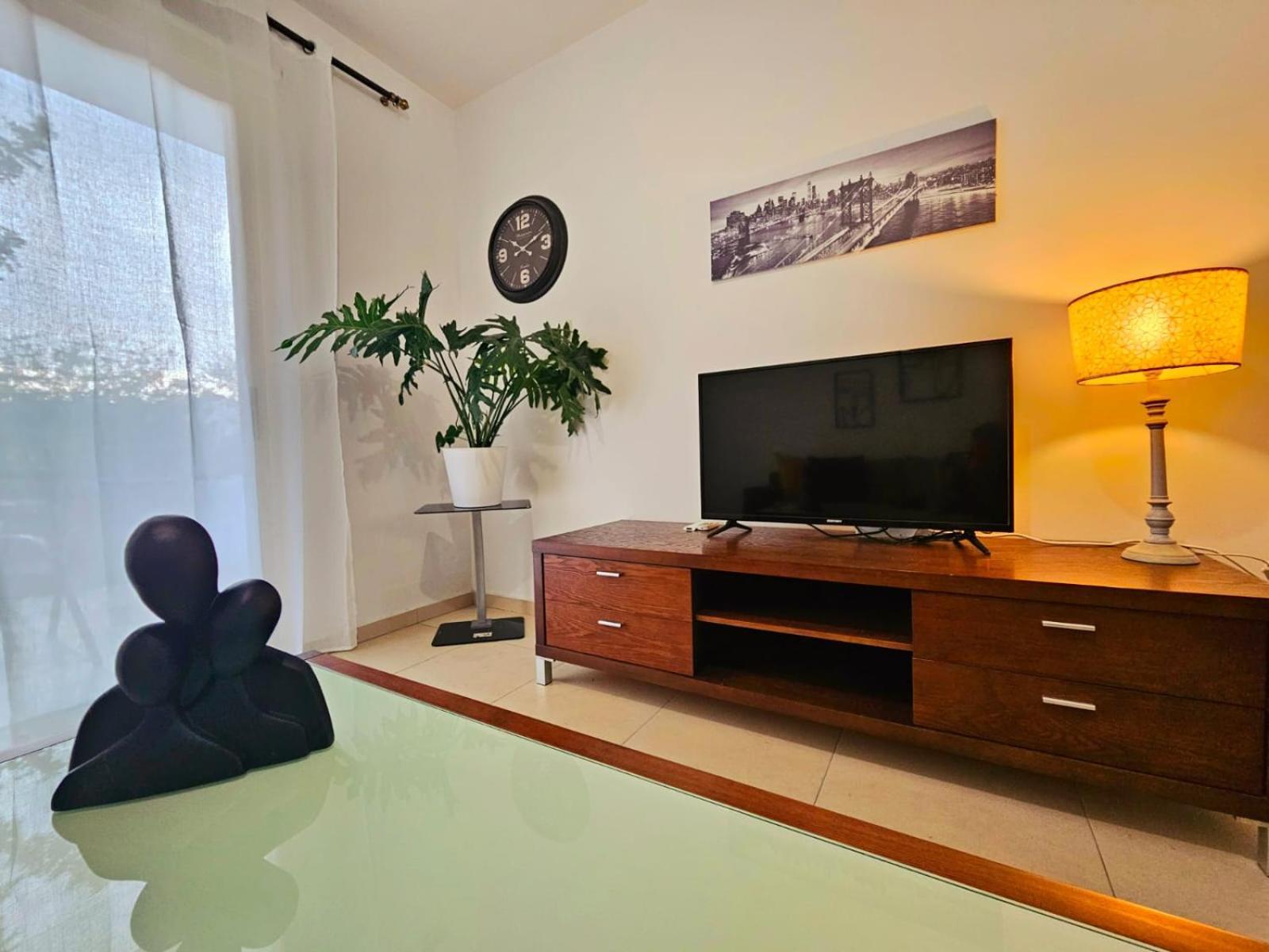 Elysia Park Apartments Paphos Ngoại thất bức ảnh