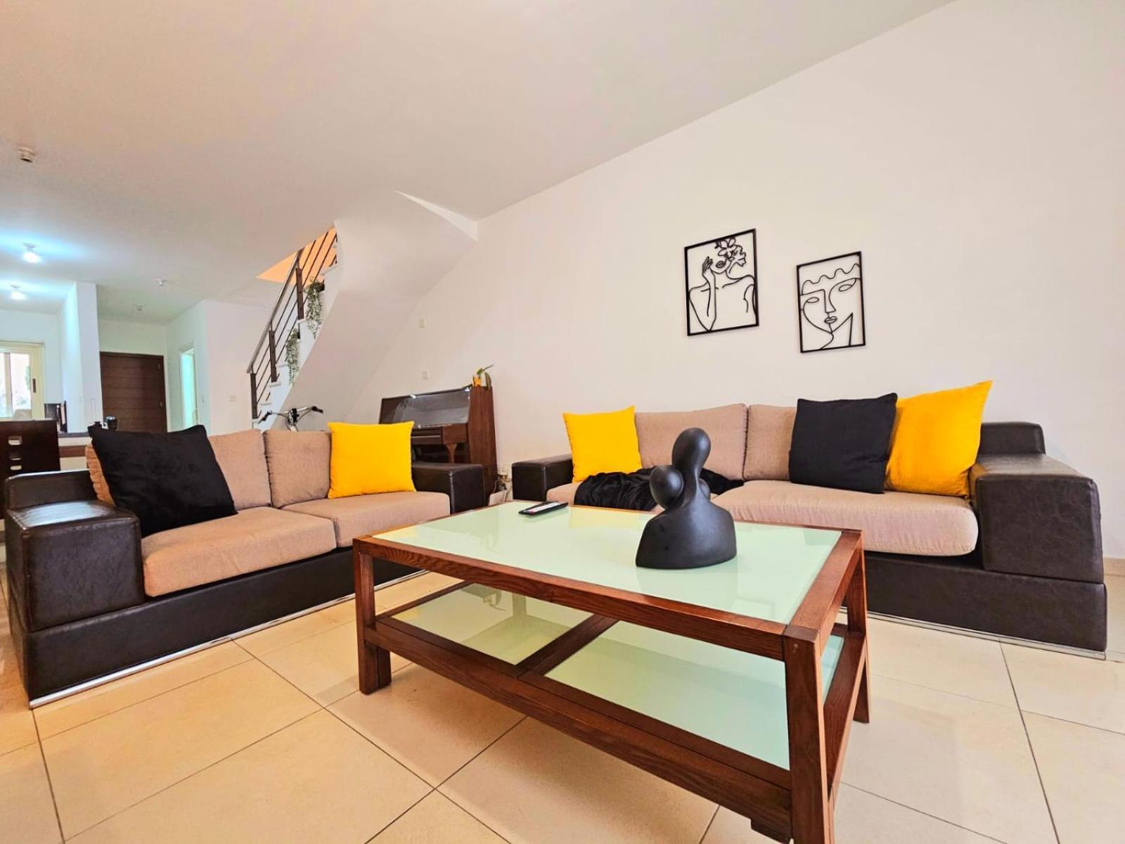 Elysia Park Apartments Paphos Ngoại thất bức ảnh