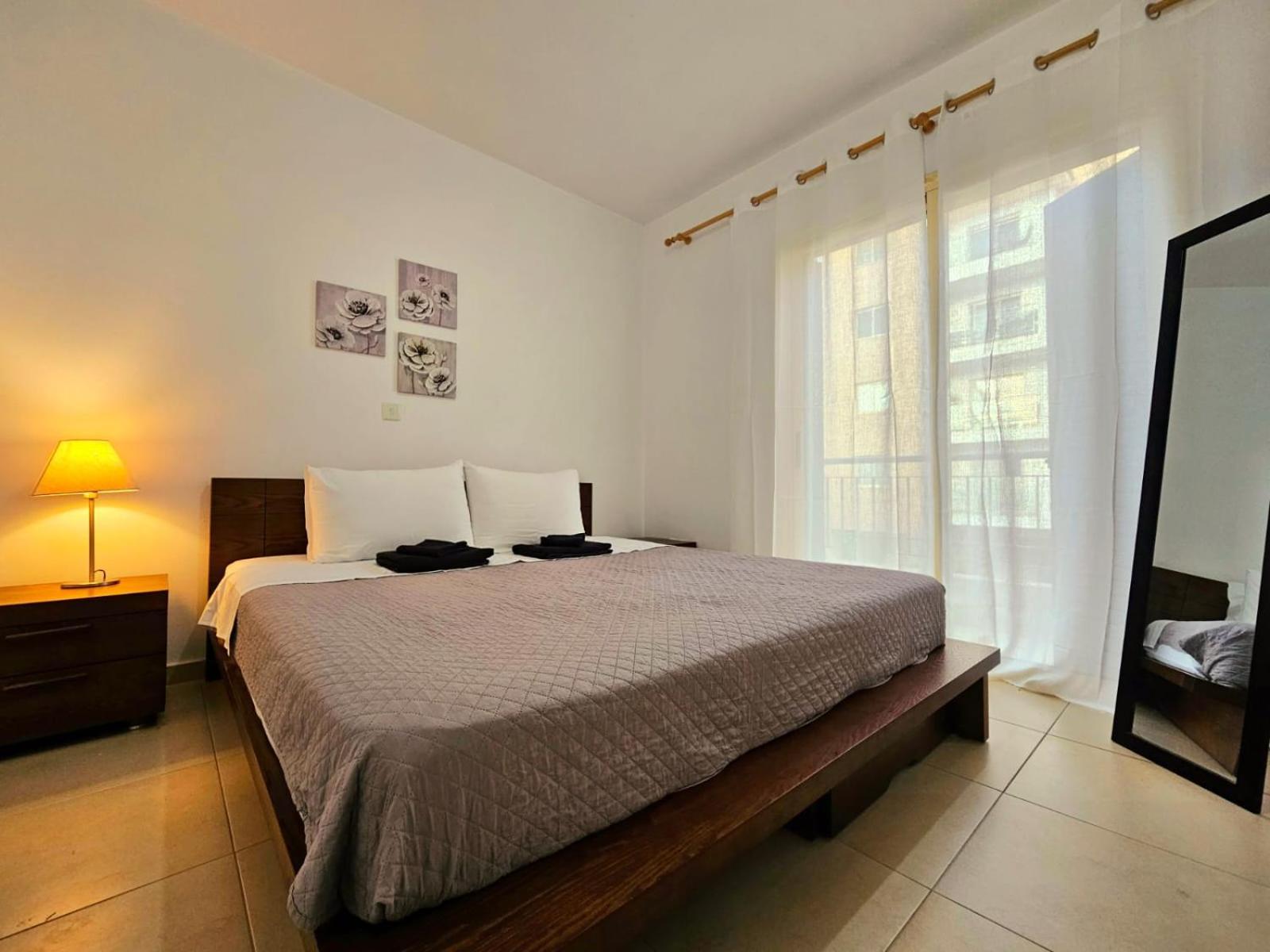 Elysia Park Apartments Paphos Ngoại thất bức ảnh