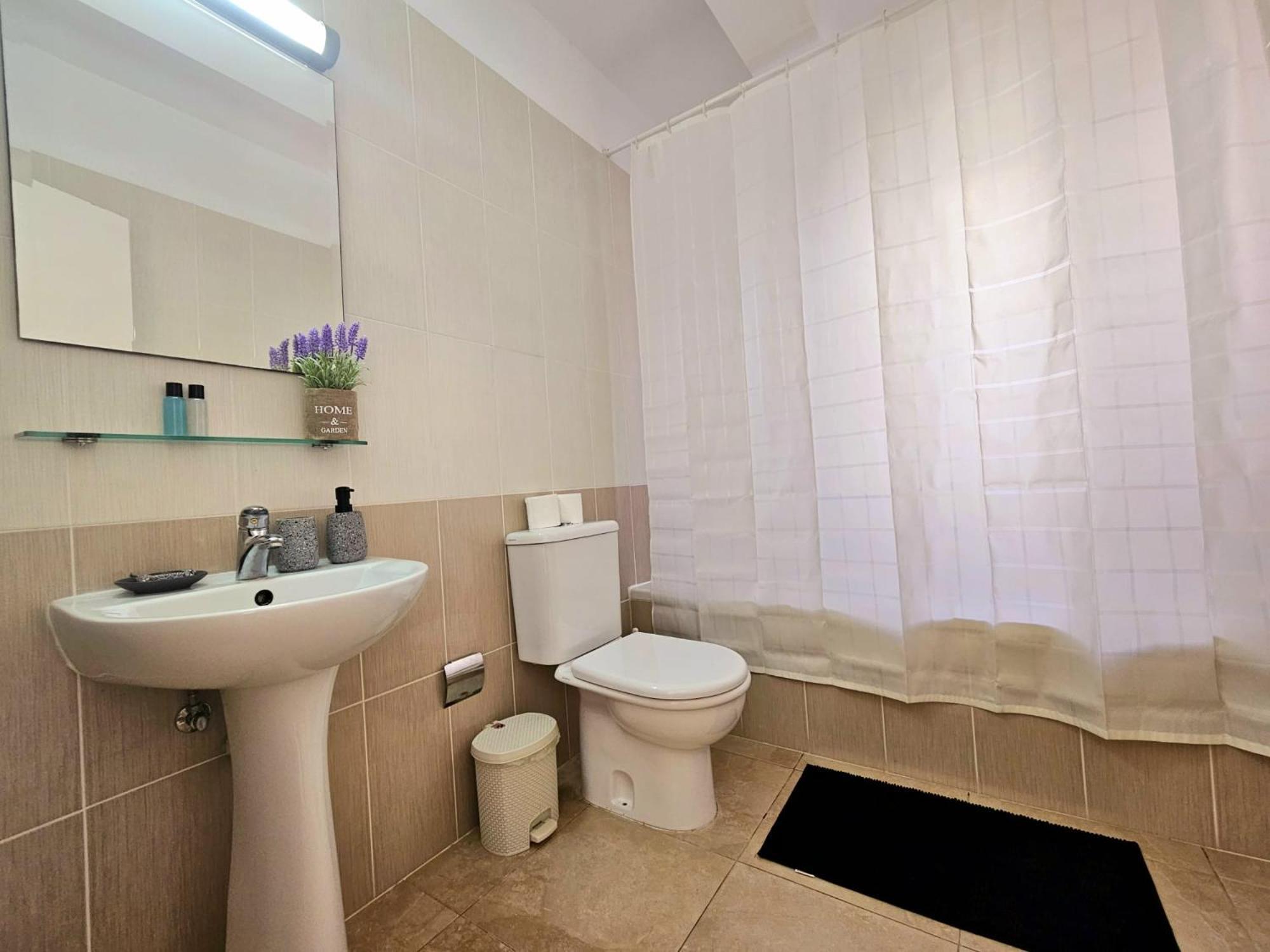Elysia Park Apartments Paphos Ngoại thất bức ảnh