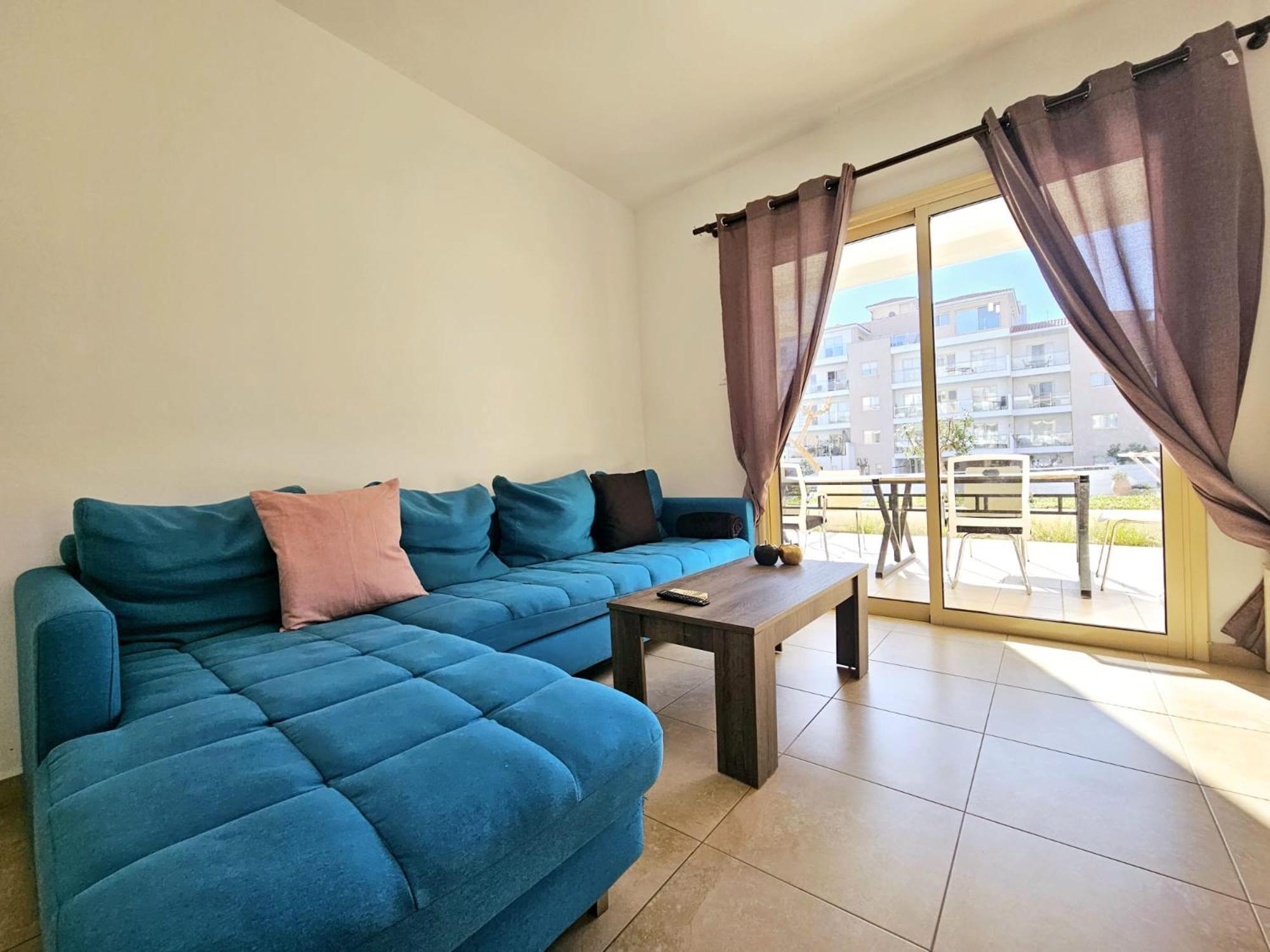 Elysia Park Apartments Paphos Ngoại thất bức ảnh