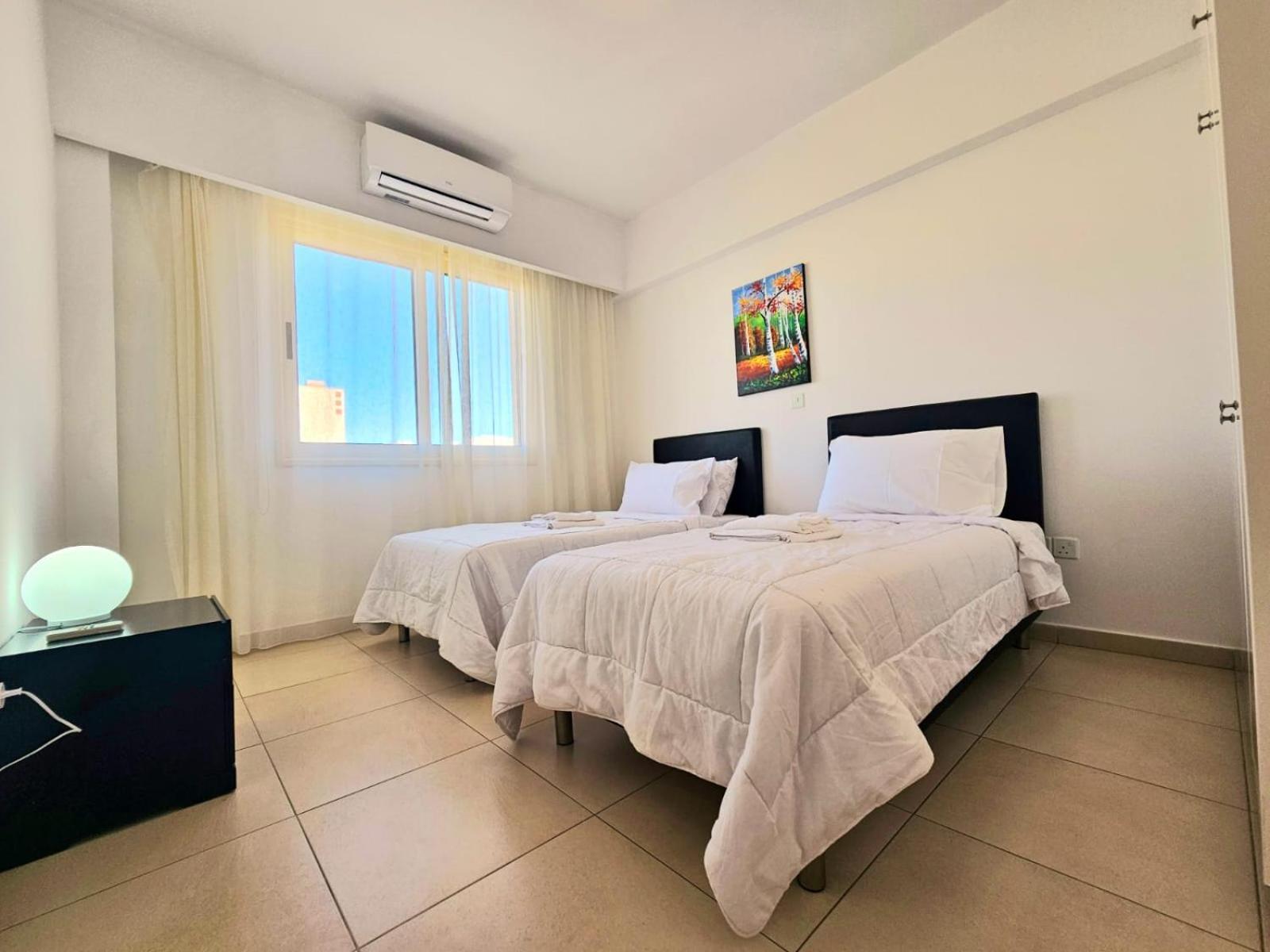 Elysia Park Apartments Paphos Ngoại thất bức ảnh
