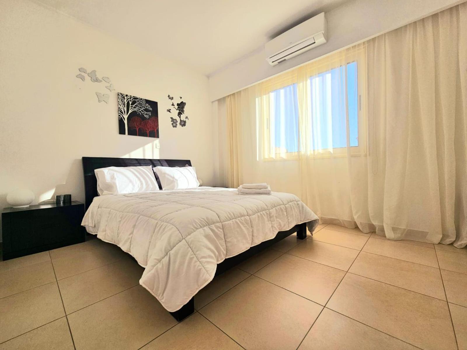 Elysia Park Apartments Paphos Phòng bức ảnh