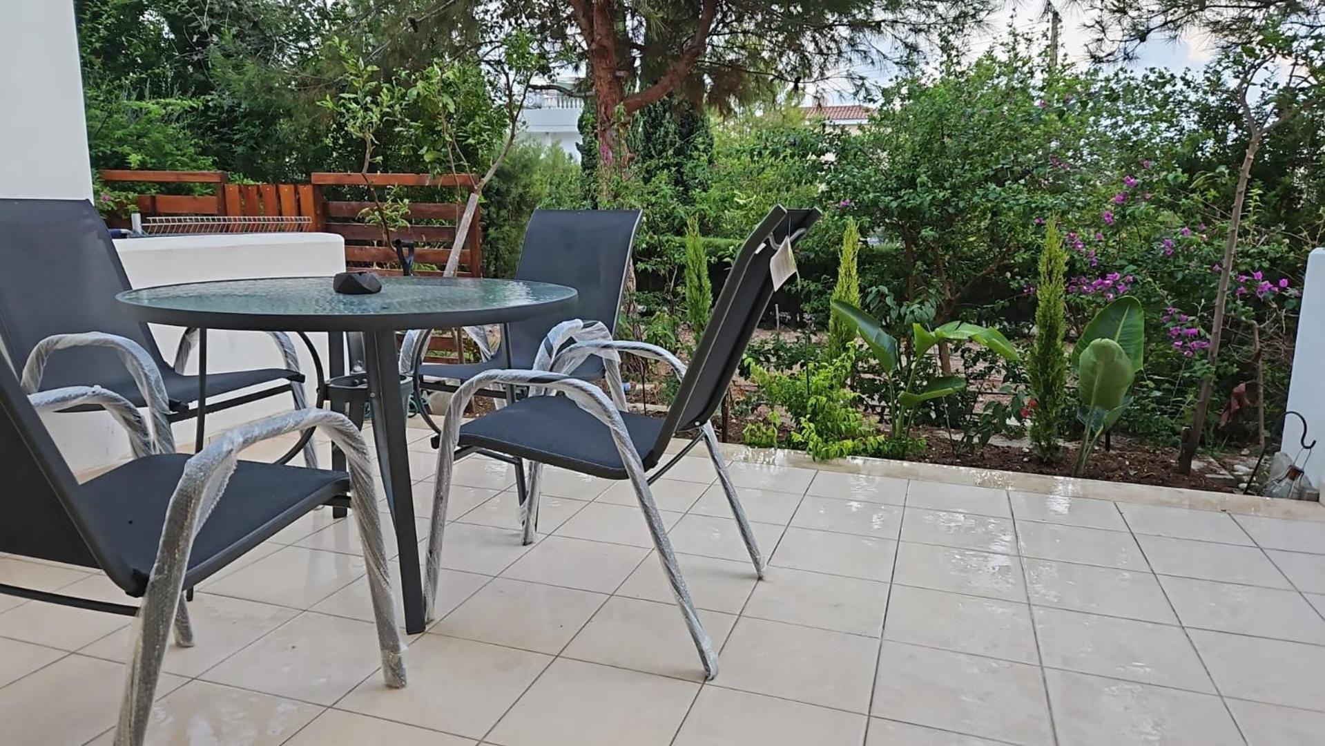 Elysia Park Apartments Paphos Phòng bức ảnh